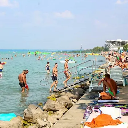 Holiday In 19635